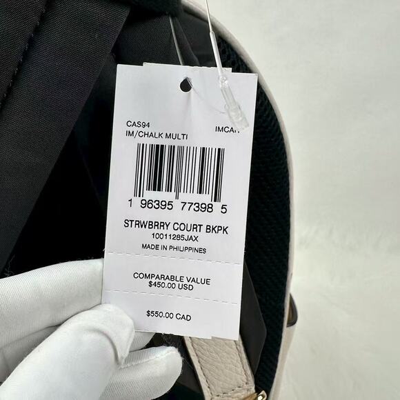 Coach Court Backpack with Strawberry Print Style In Canvas/Gold/Chalk CAS94 NWT - Picture 5 of 10